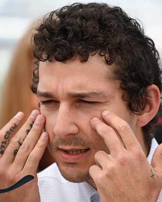 CANNES, FRANCE - MAY 15:  Actor Shia LaBeouf attends the "American Honey" photocall during the 69th annual Cannes Film Festival at the Palais des Festivals on May 15, 2016 in Cannes, France.  (Photo by Venturelli/WireImage)