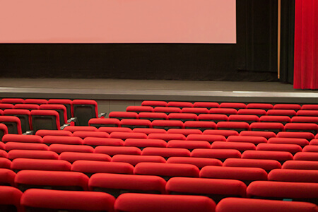 『ONE PIECE FILM RED』が『呪術廻戦』破り1位、竹内涼真＆横浜流星『アキラとあきら』公開3週で5位！　映画動員ランクの画像1